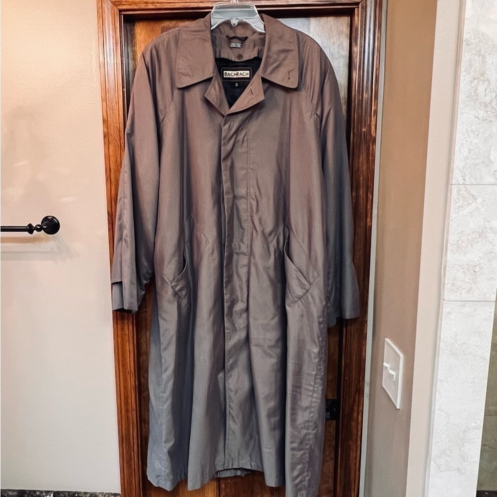 Trench Coat Rain Coat Over‎ Coat Removable Liner Bacharach Sz 42R EUC No Belt